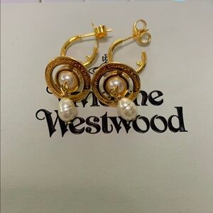 Vivienne Westwood ❤️Gold Earrings with Pearl Drops